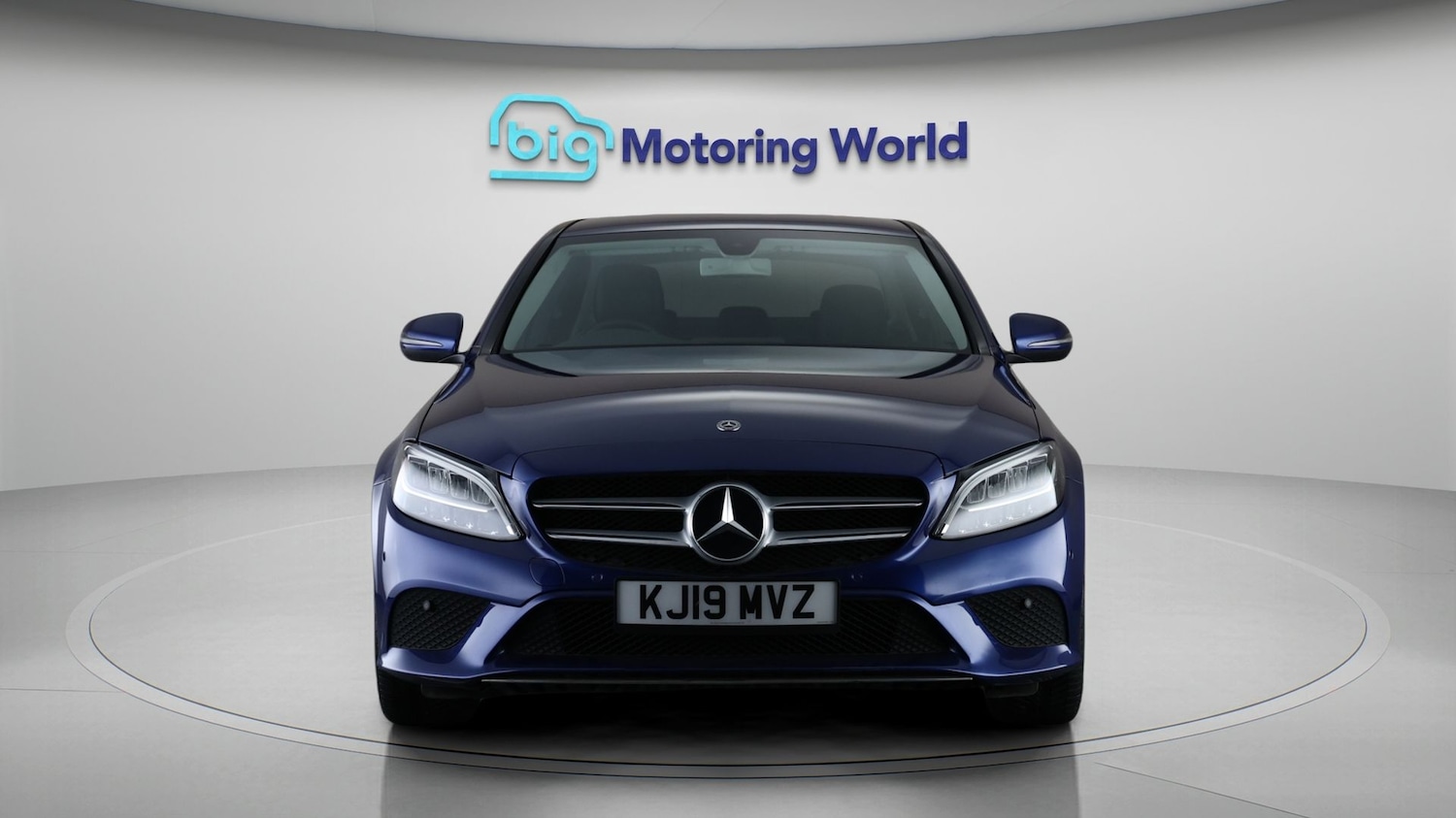 Used Mercedes-Benz C Class 2019 for sale - 77525229: Photo 2