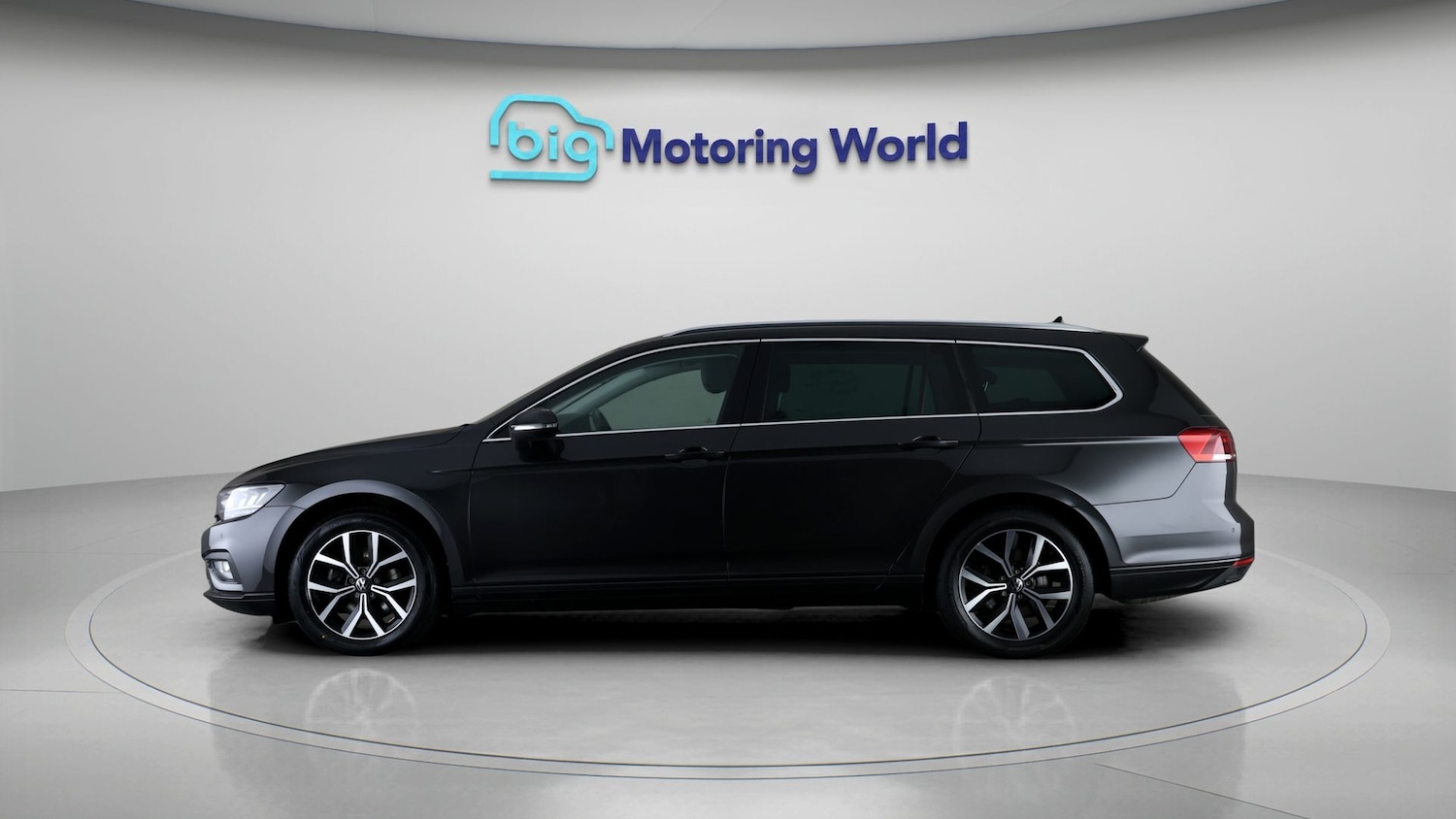 Used Volkswagen Passat 2022 for sale - 77484903: Photo 4