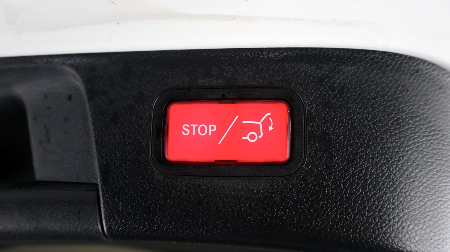 Used Mercedes-Benz GLA 2019 for sale - 77427002: Photo 21