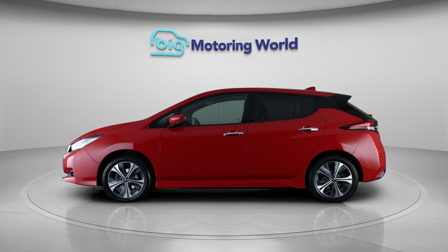 Used Nissan Leaf 2021 for sale - 76701048: Photo 4