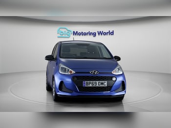Used Hyundai i10 2019 for sale - 79393935: Photo
