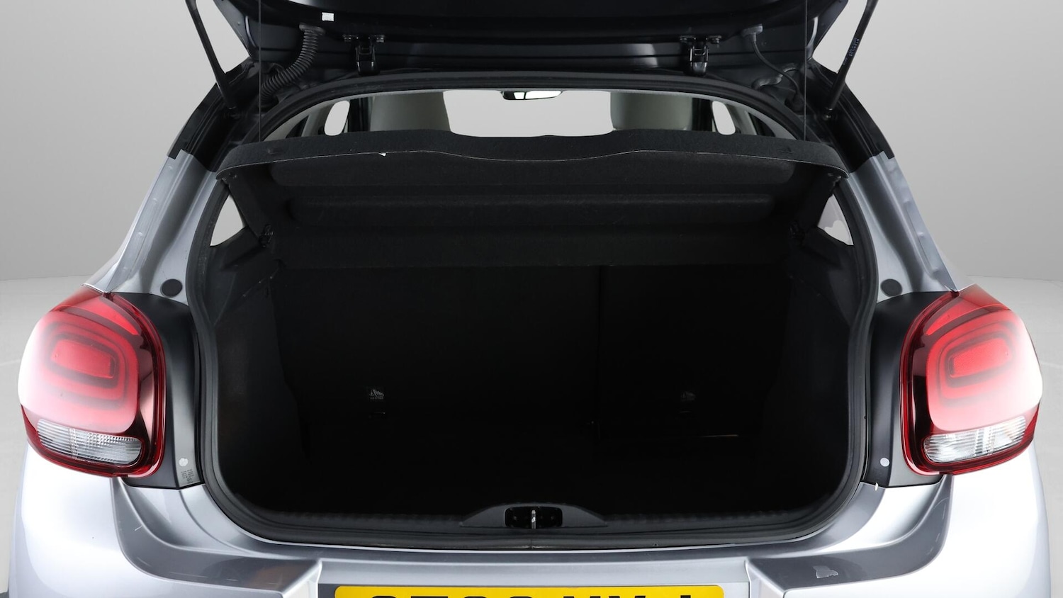 Used Citroen C3 2022 for sale - 76702444: Photo 17