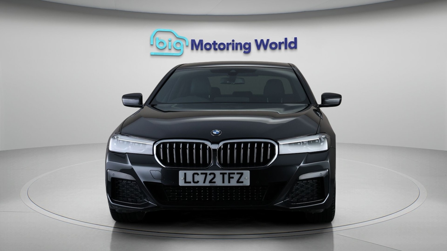 Used BMW 5 Series 2022 for sale - 77414019: Photo 2