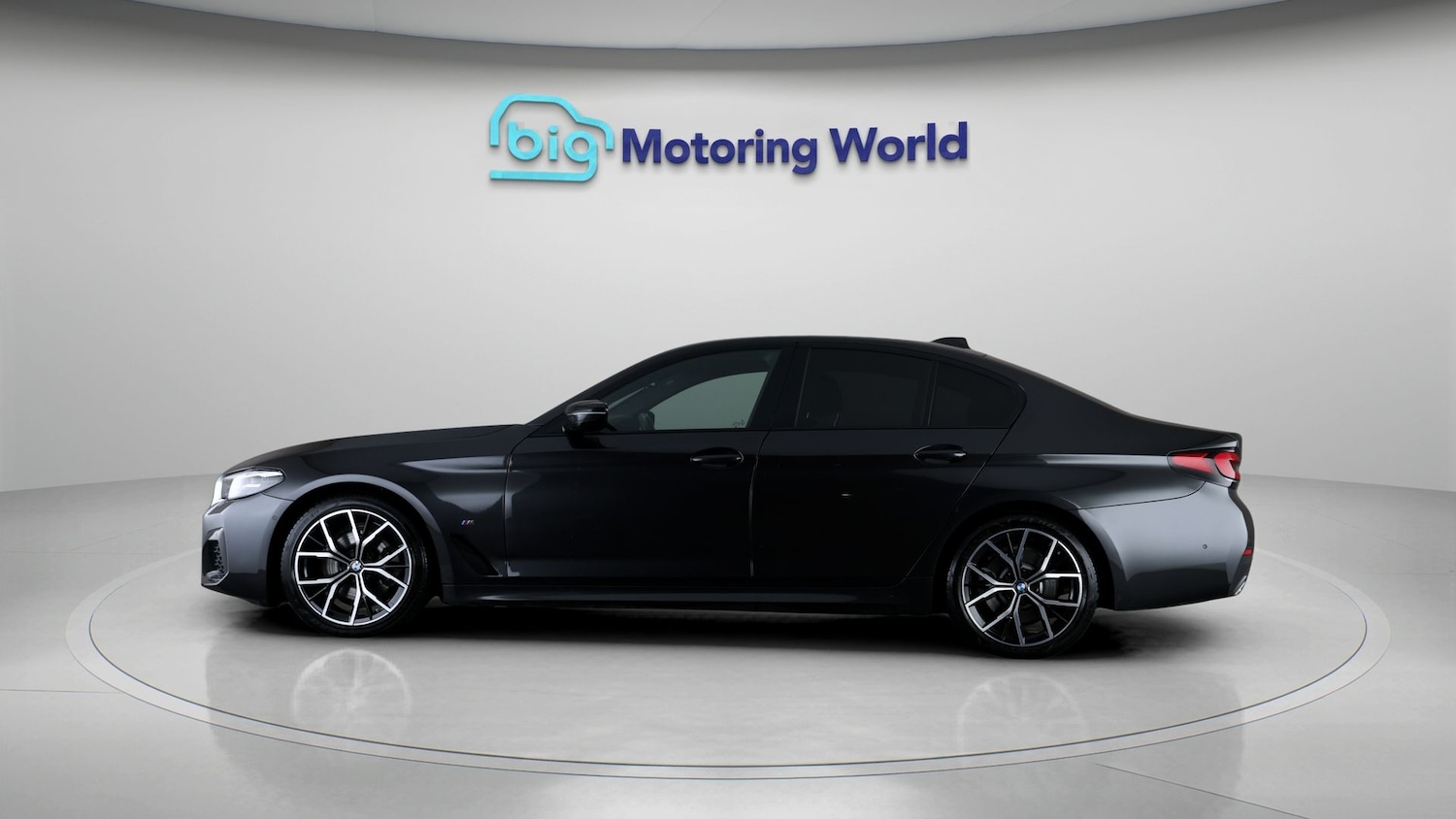 Used BMW 5 Series 2022 for sale - 77414019: Photo 4