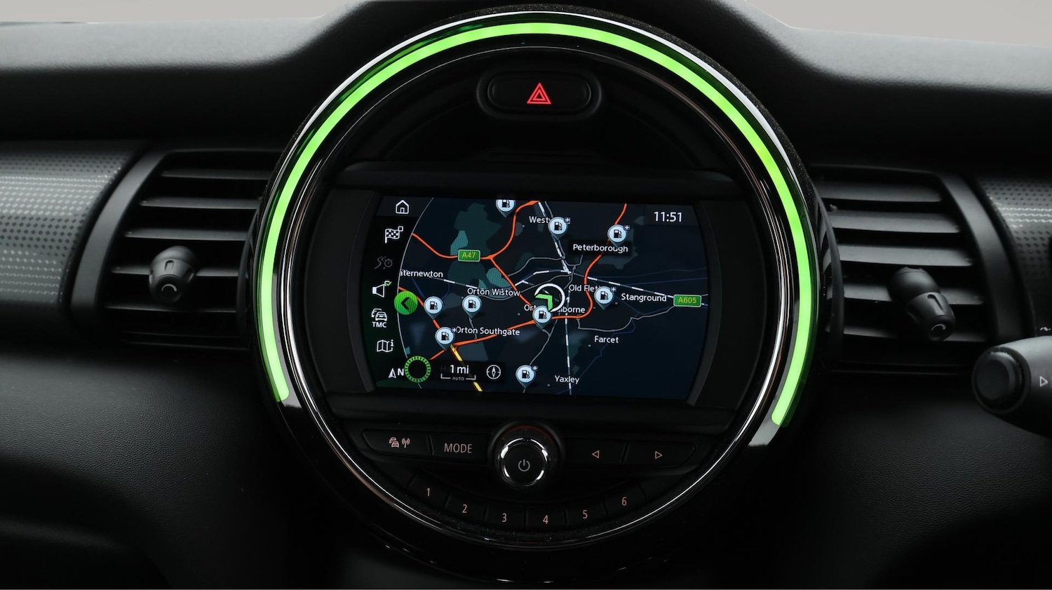 Used MINI Hatch 2019 for sale - 76671681: Photo 12