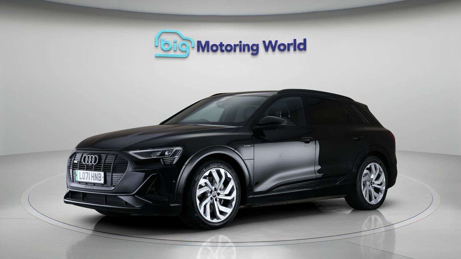 Used Audi e-tron 2022 for sale - 77631165: Photo 3