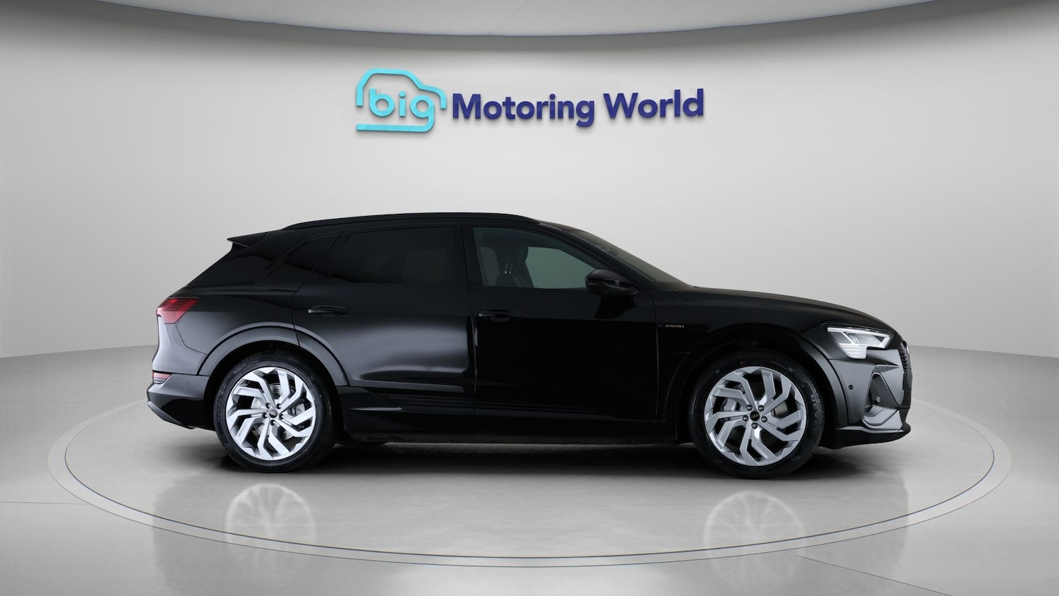 Used Audi e-tron 2022 for sale - 77631165: Photo 8