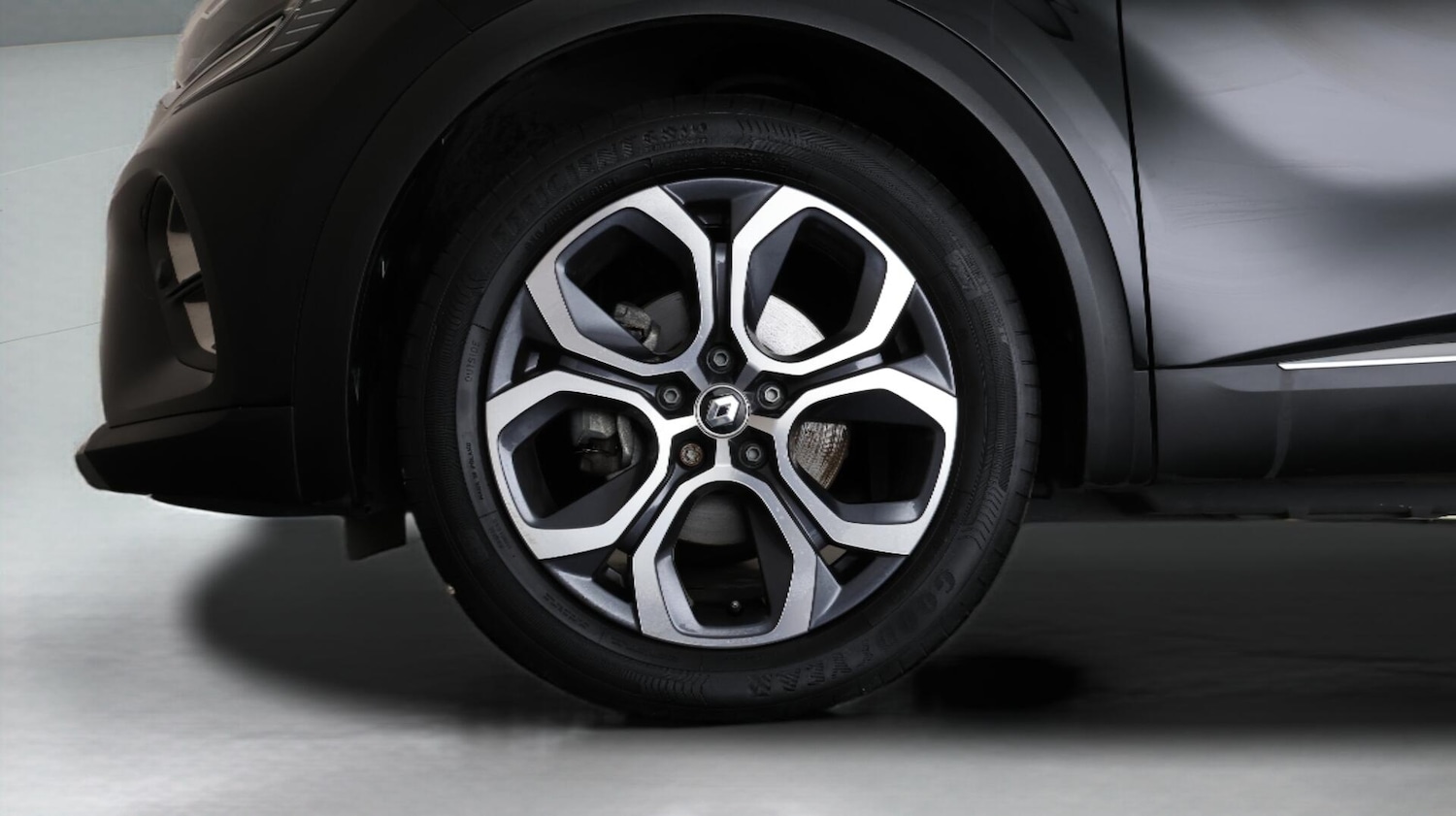 Used Renault Captur 2023 for sale - 76425549: Photo 18