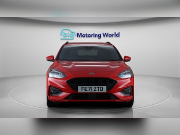 Used Ford Focus 2021 for sale - 76227356: Photo 3