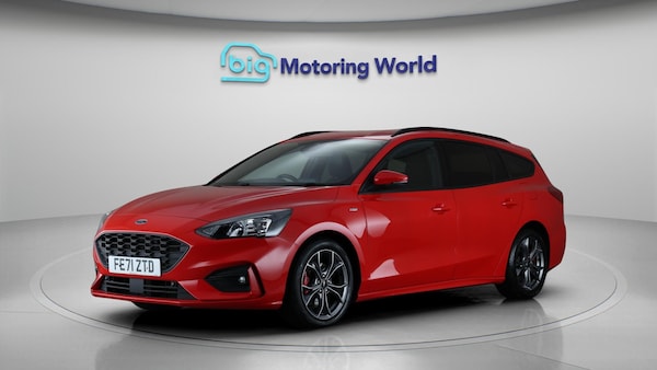 Used Ford Focus 2021 for sale - 76227356: Photo 4