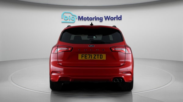 Used Ford Focus 2021 for sale - 76227356: Photo 7