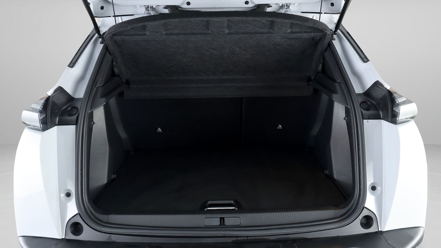 Used Peugeot 2008 2024 for sale - 77708511: Photo 16