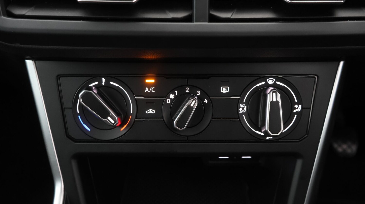 Used Volkswagen Polo 2022 for sale - 77274411: Photo 11