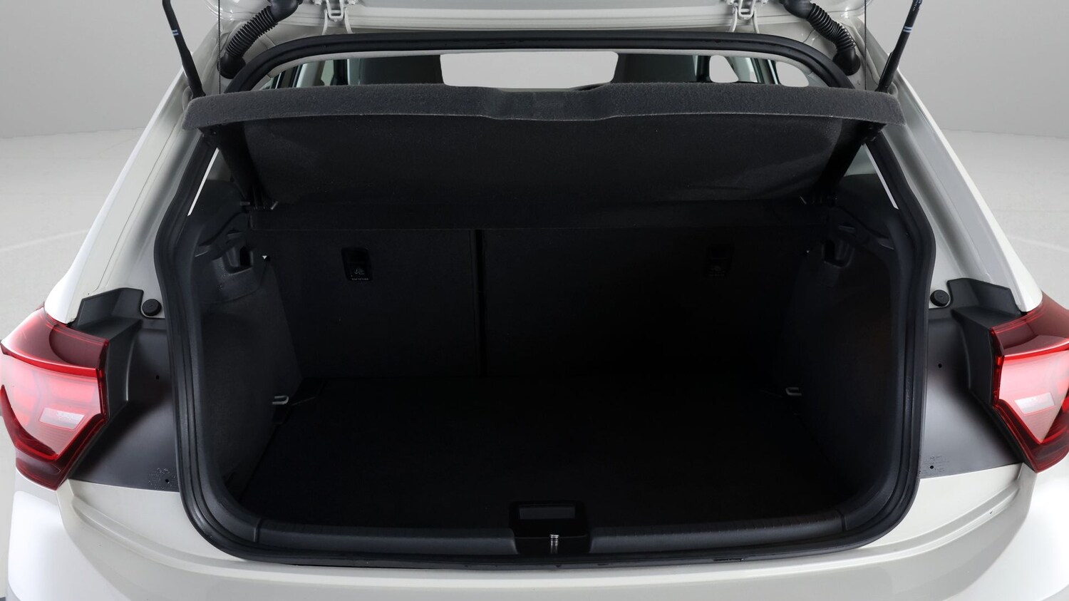 Used Volkswagen Polo 2022 for sale - 77274411: Photo 16