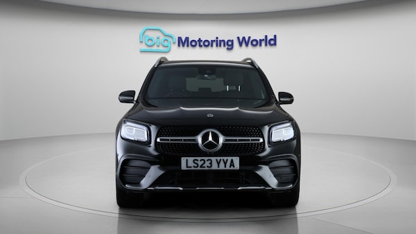 Used Mercedes-Benz GLB 2023 for sale - 76314420: Photo 3