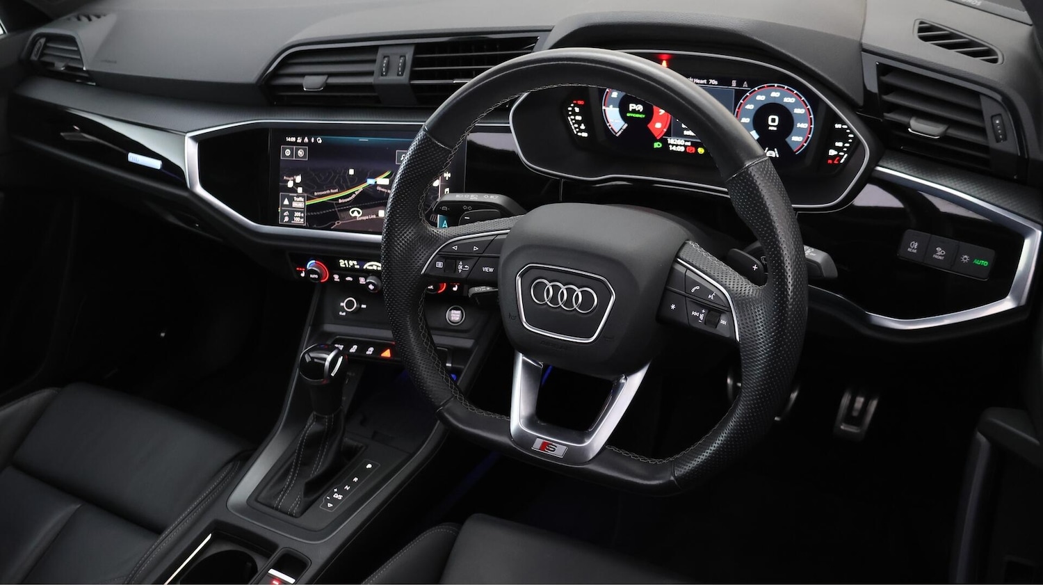 Used Audi Q3 2023 for sale - 76550489: Photo 10