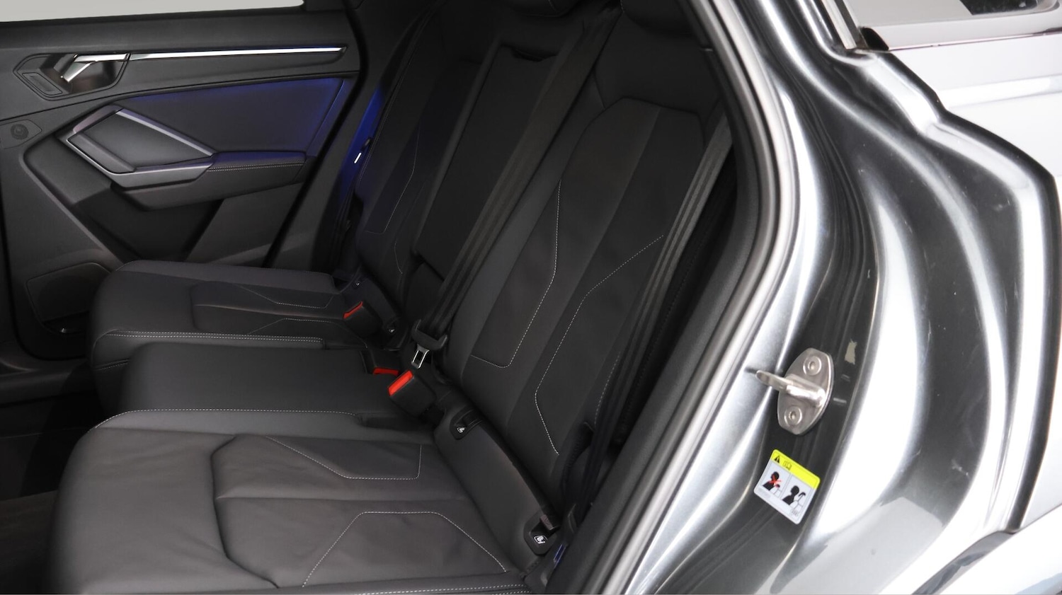 Used Audi Q3 2023 for sale - 76550489: Photo 17