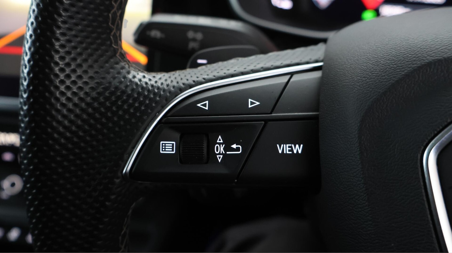 Used Audi Q3 2023 for sale - 76550489: Photo 25