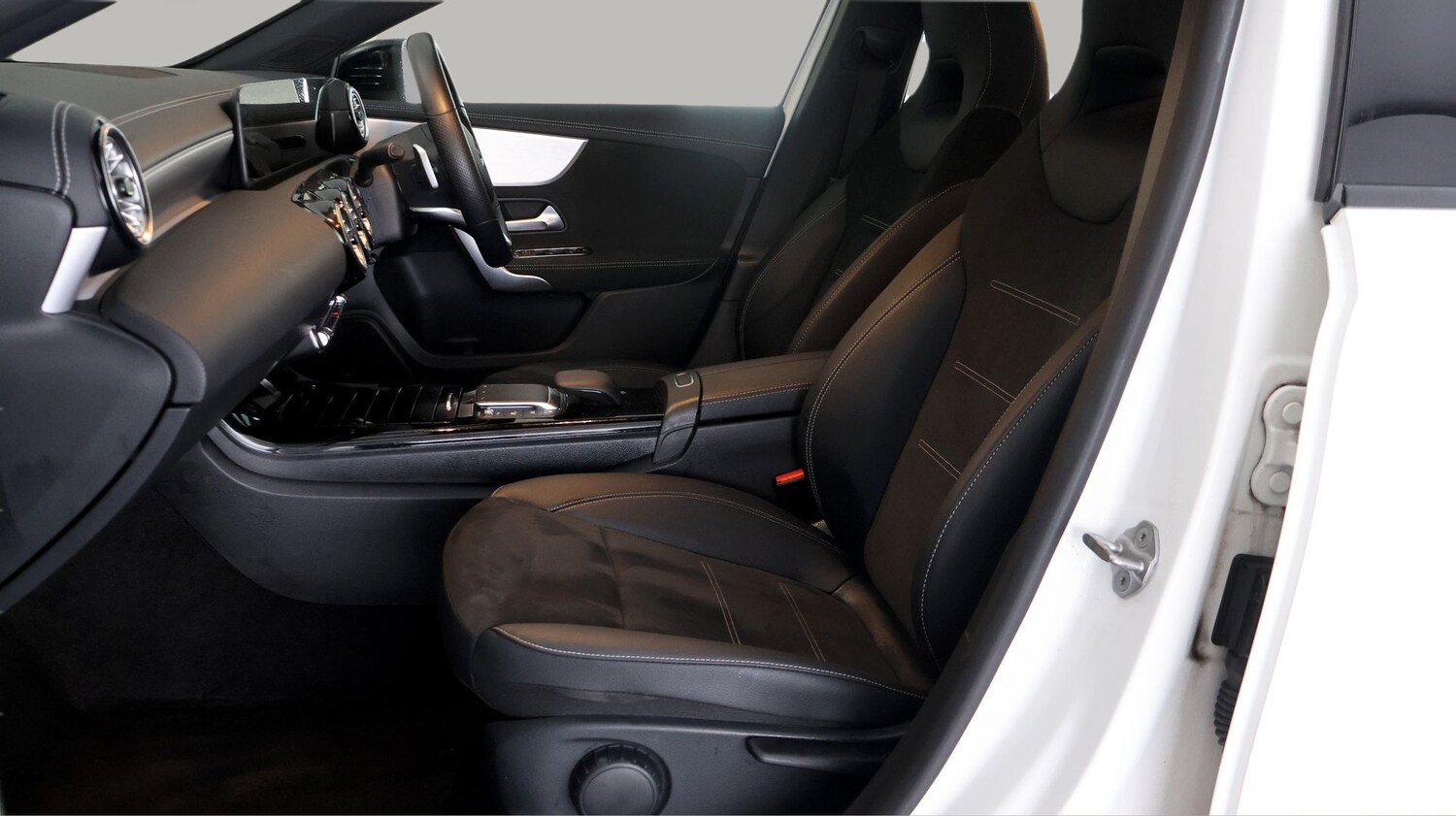 Used Mercedes-Benz A-Class for sale - 77974316: Photo 13