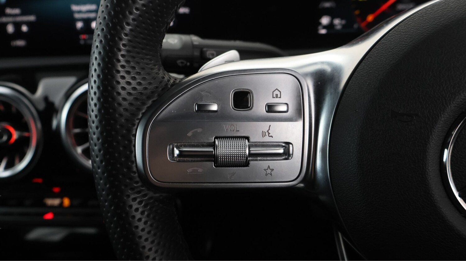 Used Mercedes-Benz A-Class for sale - 77974316: Photo 19