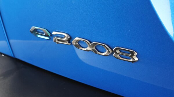 Used Peugeot E-2008 2021 for sale - 76283932: Photo 22