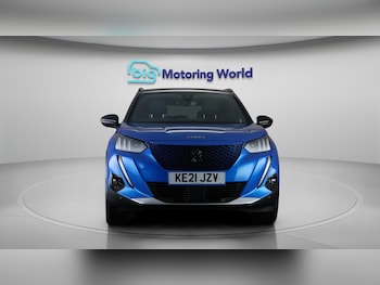 Used Peugeot E-2008 2021 for sale - 76283932: Photo 3