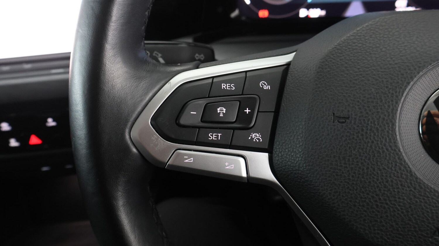 Used Volkswagen Golf 2020 for sale - 77484901: Photo 23