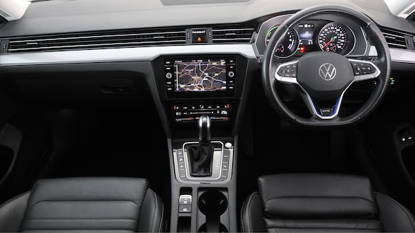 Used Volkswagen Passat 2022 for sale - 76283696: Photo 14