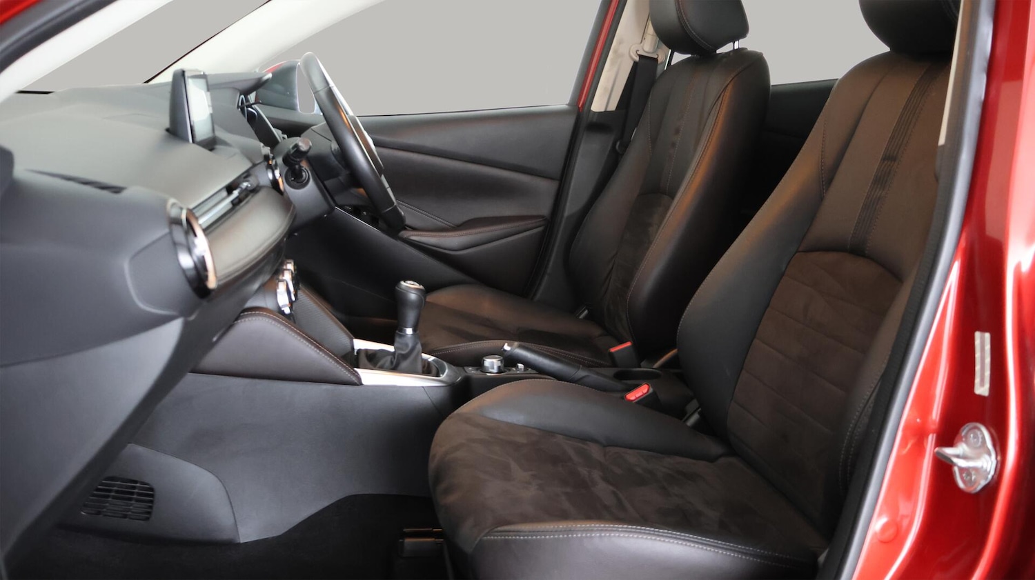 Used Mazda Mazda2 2018 for sale - 76753025: Photo 15