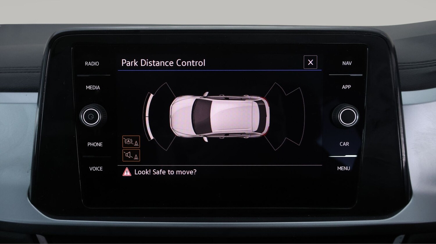 Used Volkswagen T-Roc 2022 for sale - 77367530: Photo 22