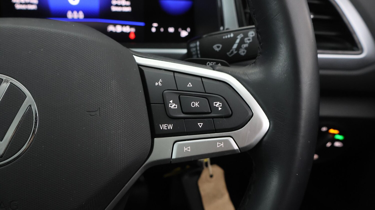 Used Volkswagen T-Roc 2022 for sale - 77367530: Photo 23