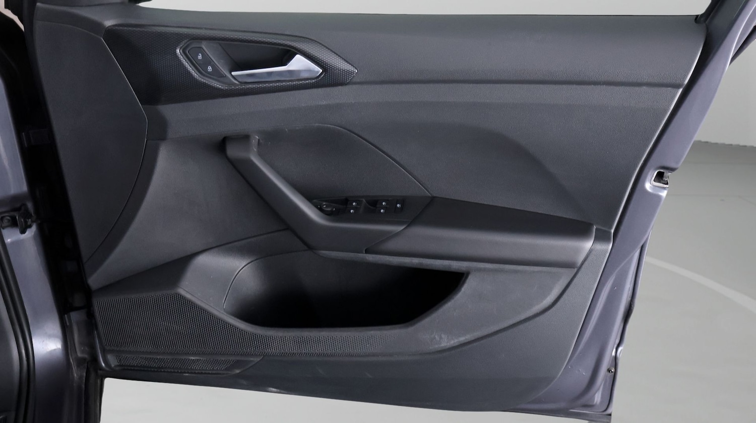 Used Volkswagen T-Cross 2023 for sale - 77890137: Photo 14