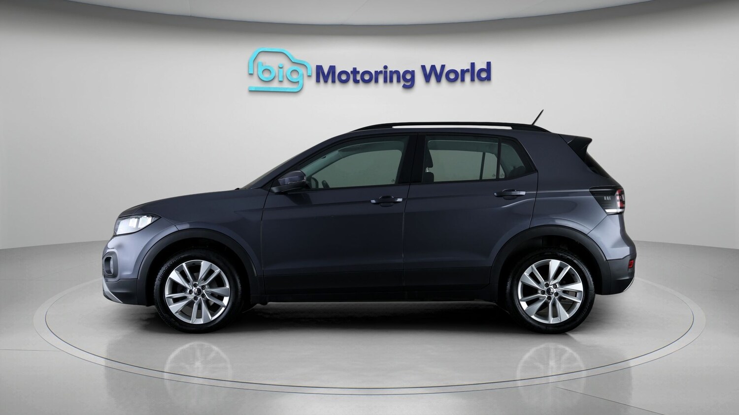 Used Volkswagen T-Cross 2023 for sale - 77890137: Photo 4