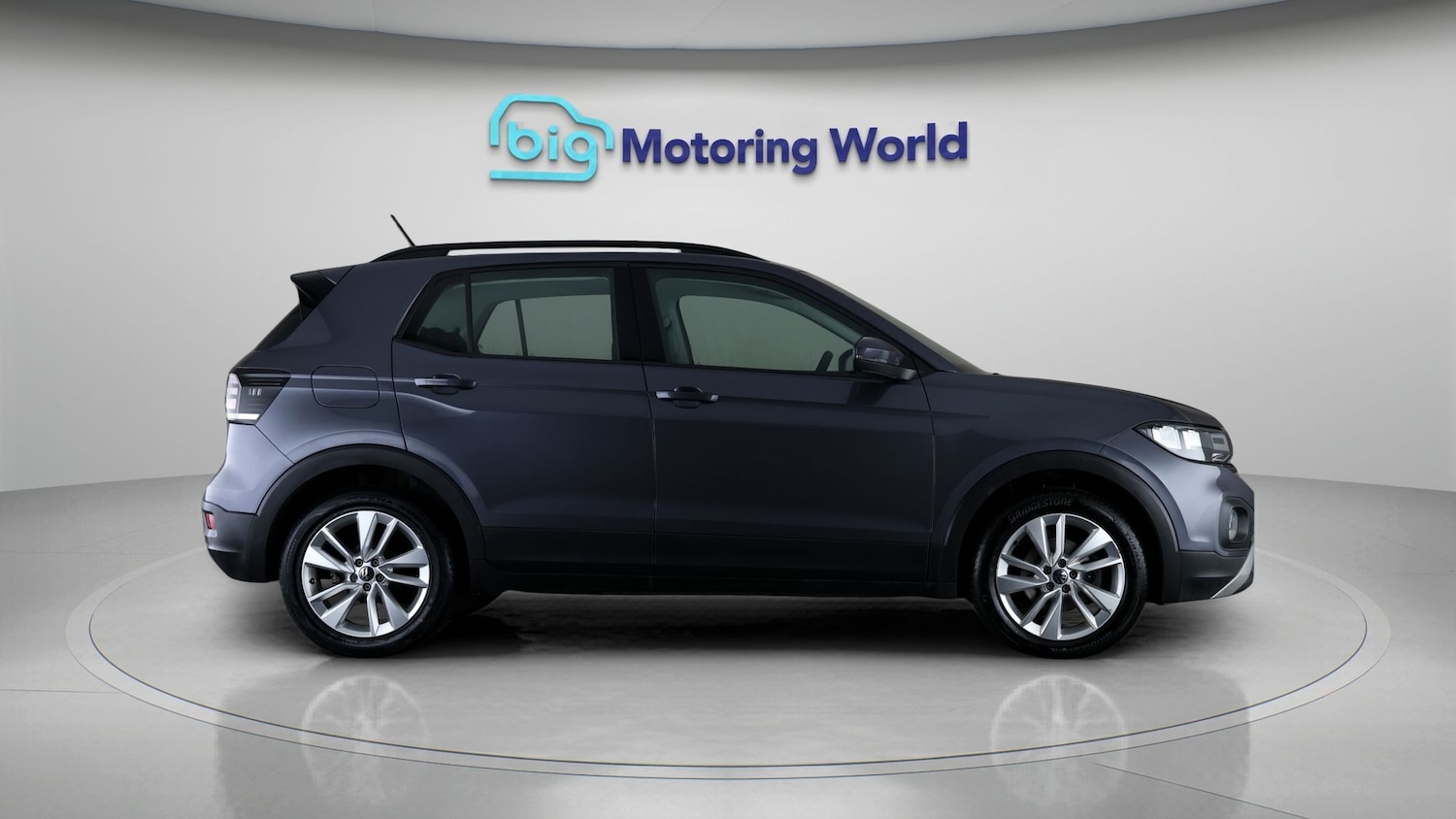 Used Volkswagen T-Cross 2023 for sale - 77890137: Photo 8