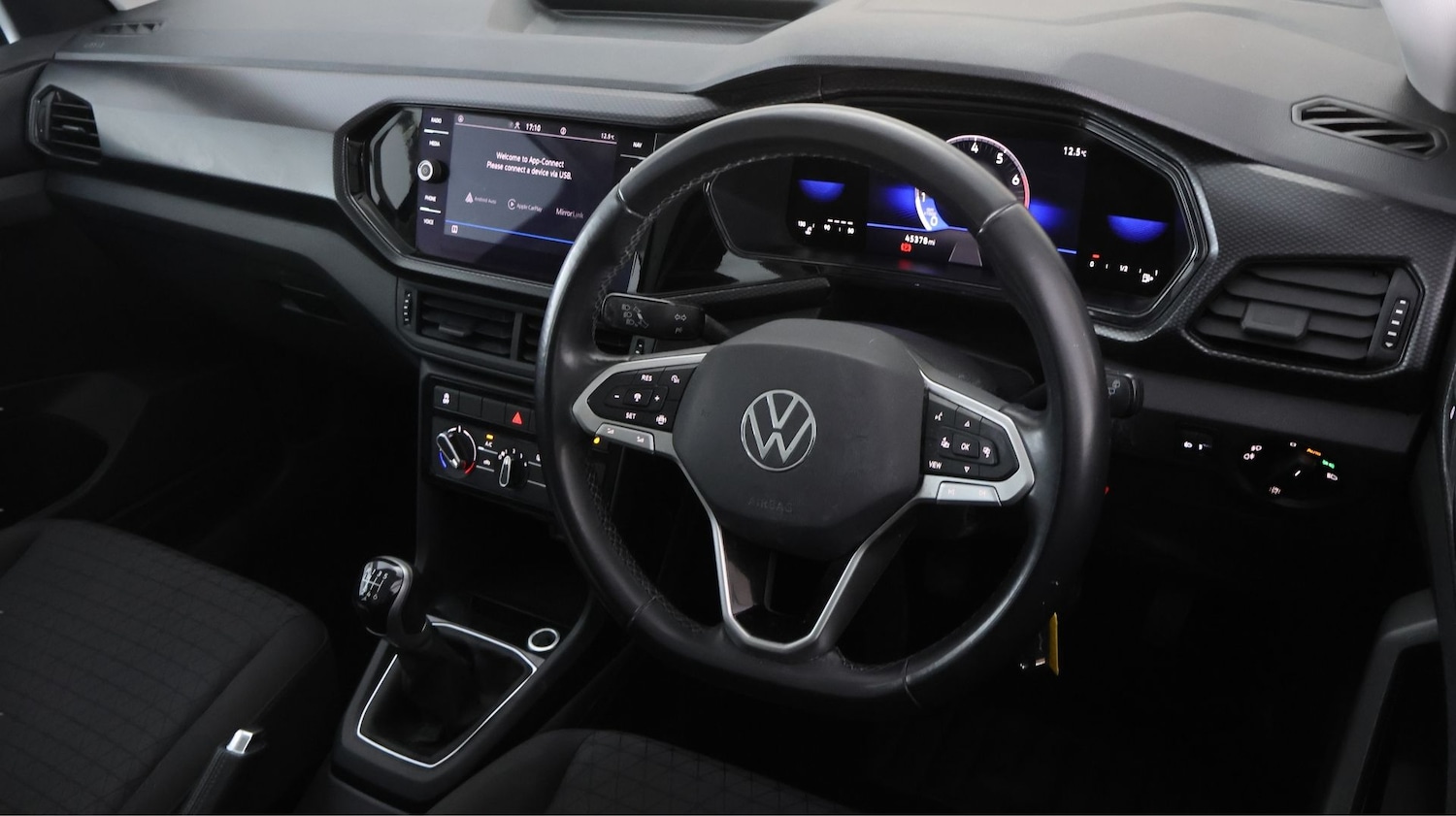 Used Volkswagen T-Cross 2023 for sale - 77890137: Photo 9