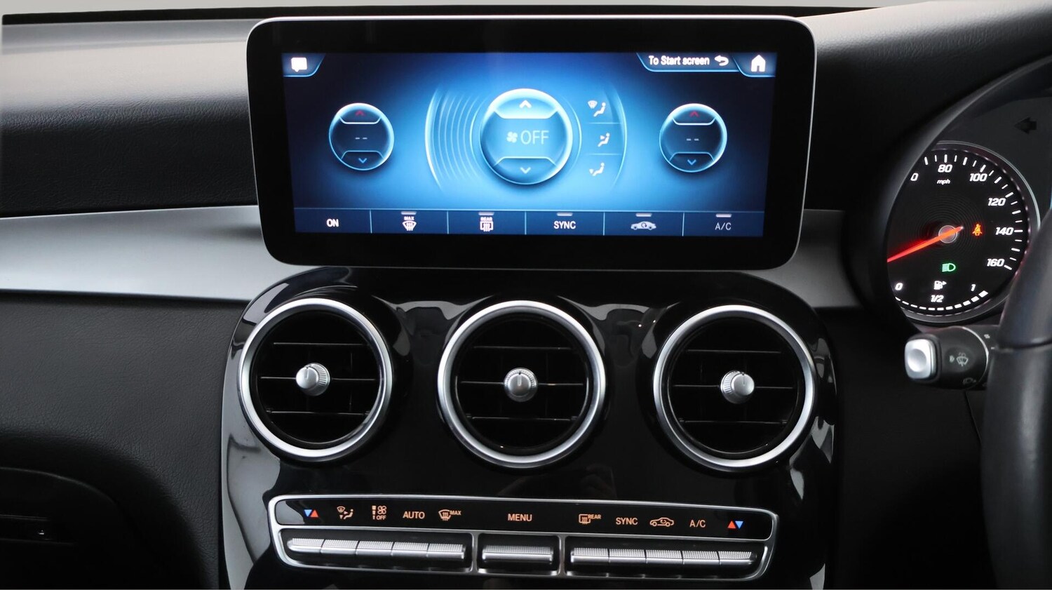 Used Mercedes-Benz GLC 2019 for sale - 76657693: Photo 13