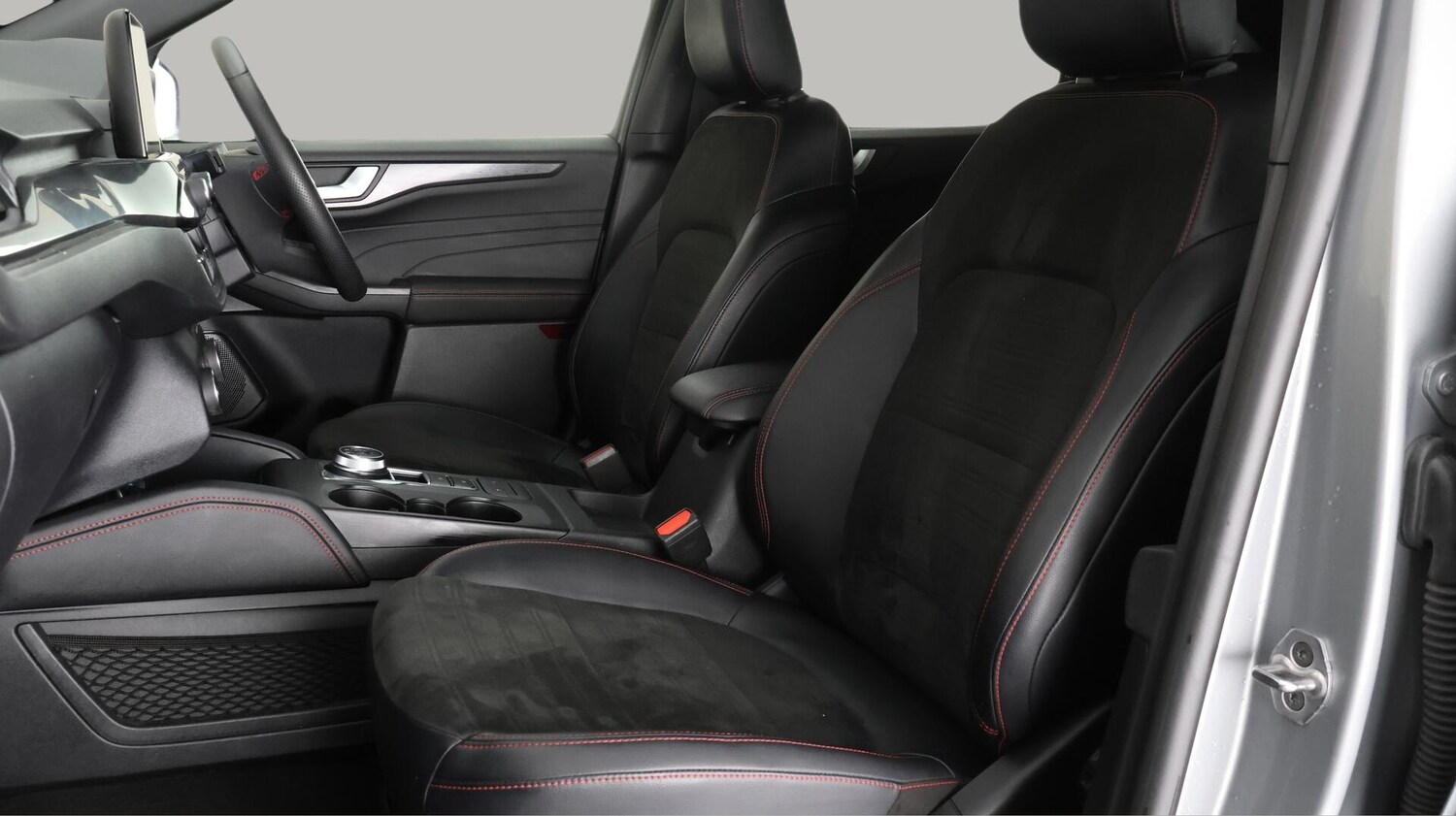 Used Ford Kuga 2023 for sale - 75927282: Photo 15