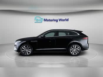 Used Jaguar F-Pace 2023 for sale - 79724435: Photo
