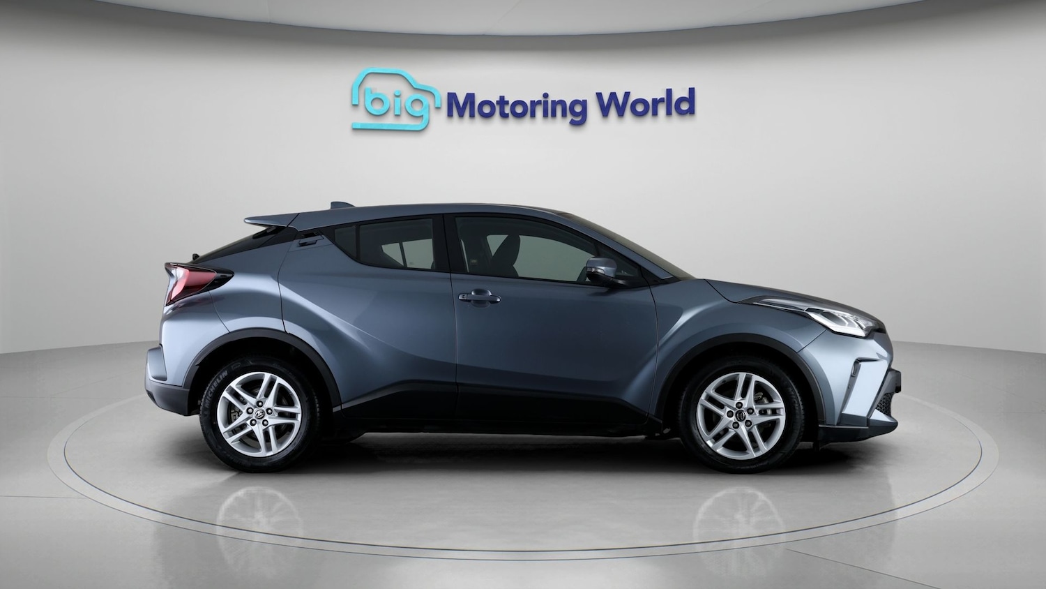 Used Toyota C-HR 2023 for sale - 77563406: Photo 8