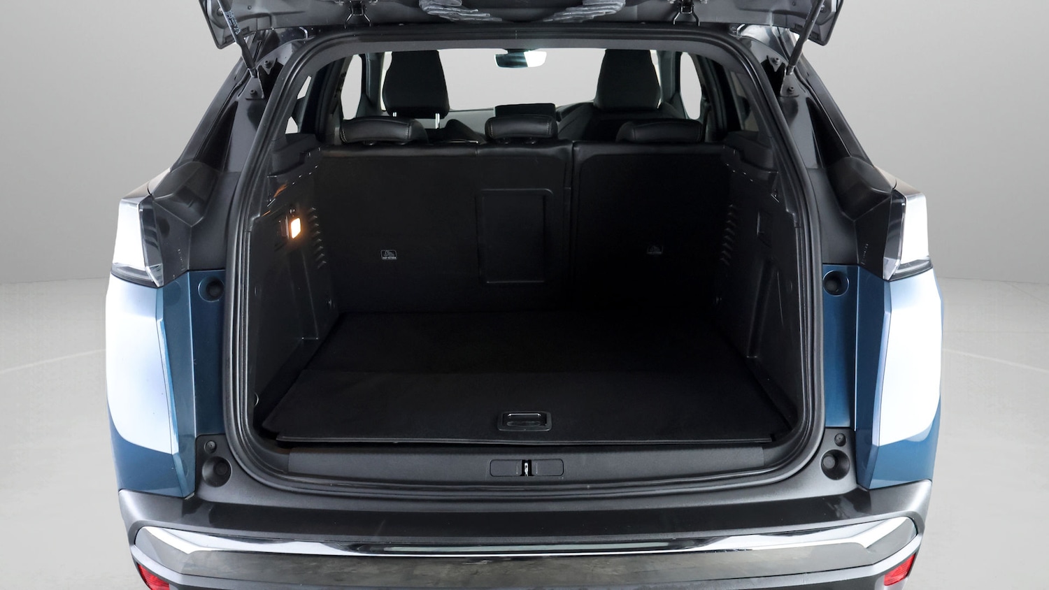 Used Peugeot 3008 2021 for sale - 77214762: Photo 17