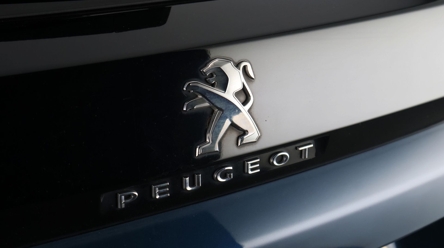 Used Peugeot 3008 2021 for sale - 77214762: Photo 21