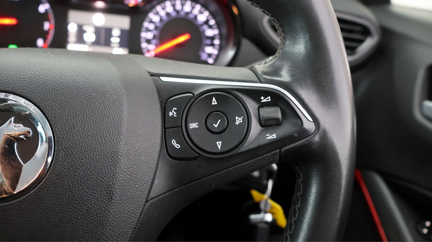 Used Vauxhall Crossland 2021 for sale - 77528081: Photo 22