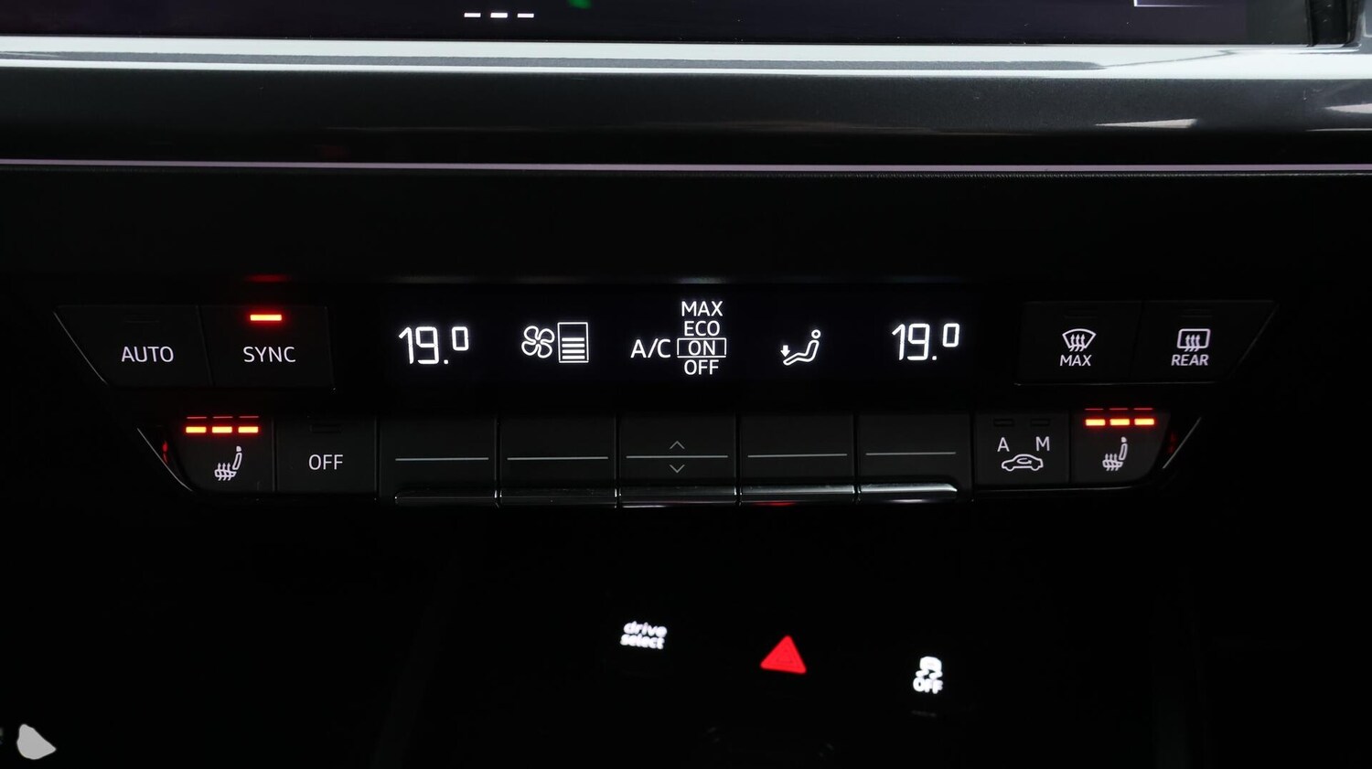 Used Audi Q4 e-tron 2022 for sale - 76484471: Photo 12