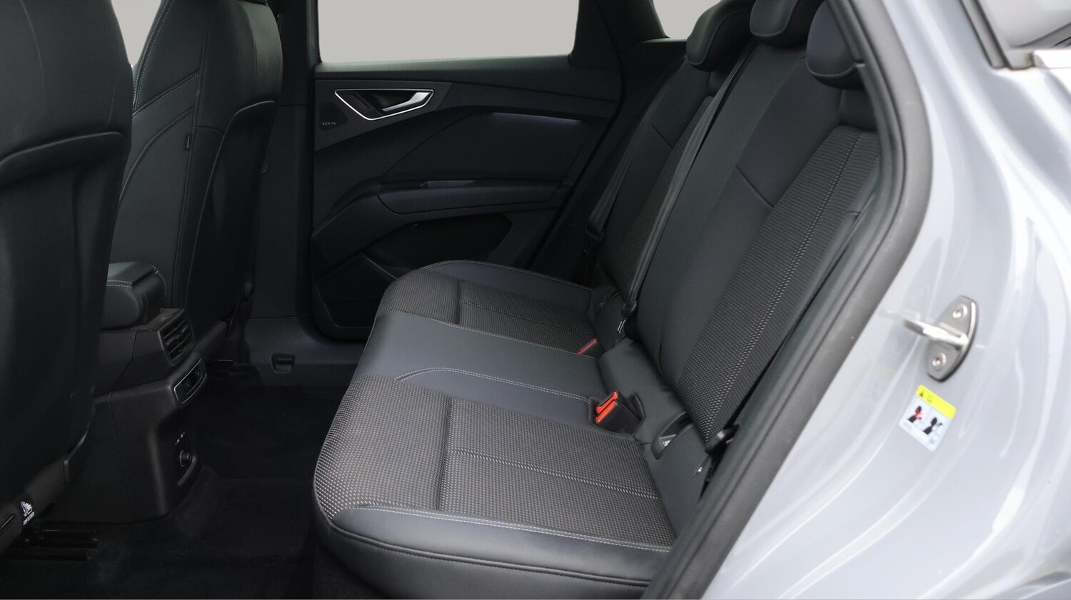 Used Audi Q4 e-tron 2022 for sale - 76484471: Photo 16