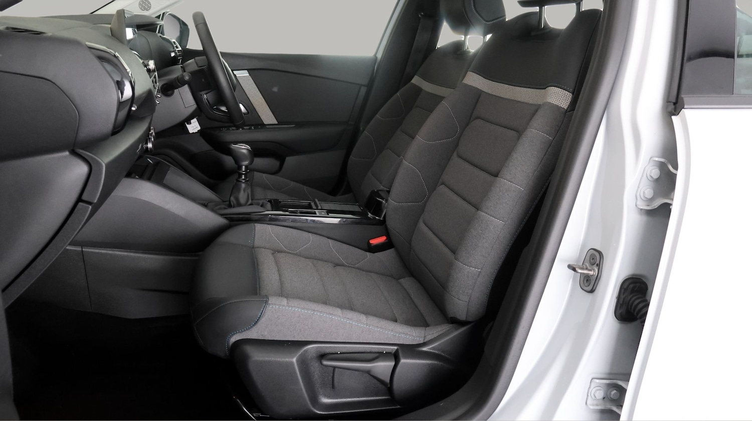 Used Citroen C4 X 2024 for sale - 77620763: Photo 13