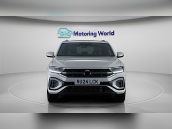 Used Volkswagen T-Roc 2024 for sale - 77976167: Photo