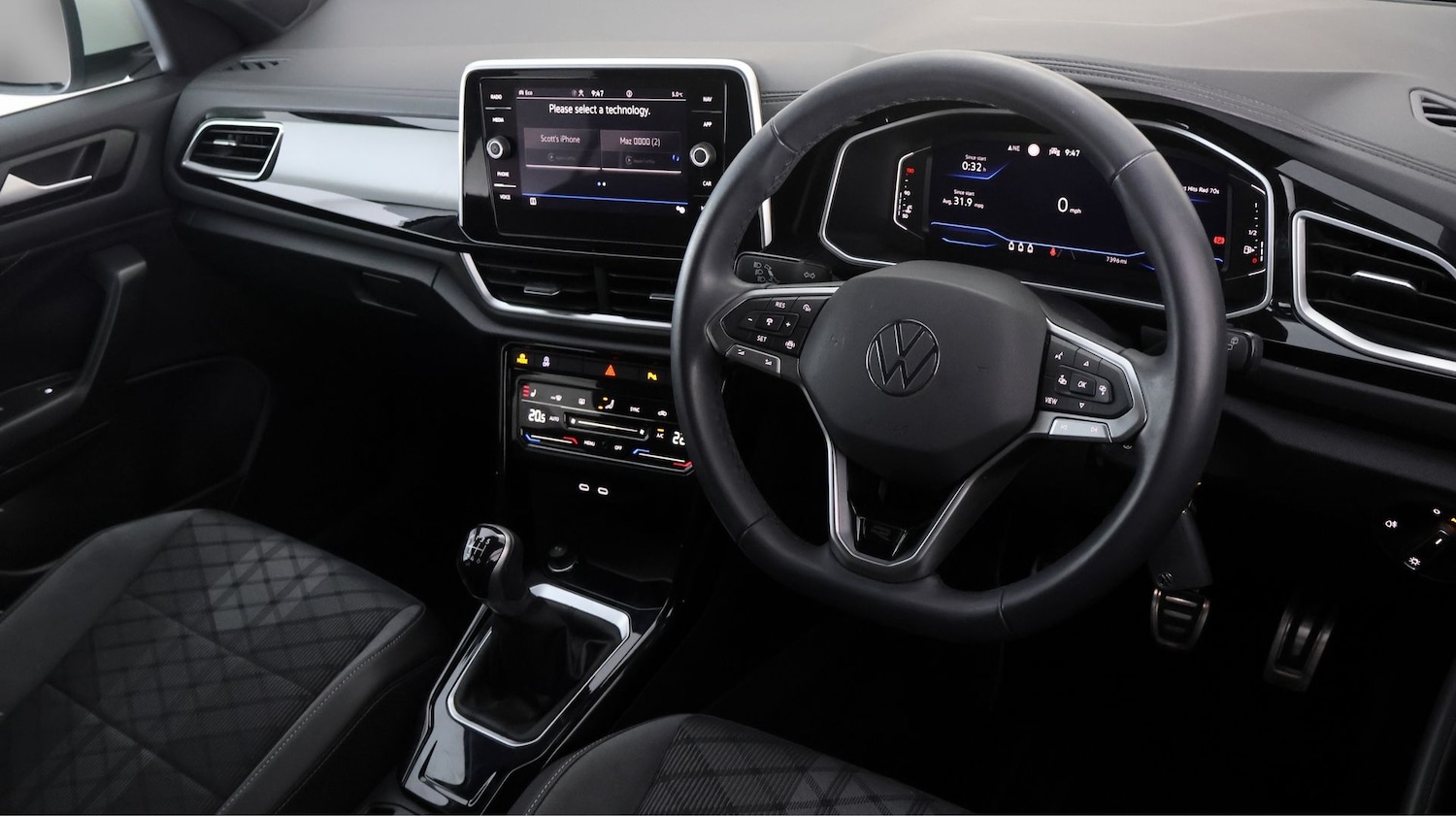 Used Volkswagen T-Roc 2024 for sale - 77976167: Photo 9