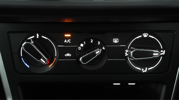 Used Volkswagen Polo 2022 for sale - 76284145: Photo 12