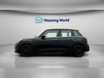 Used MINI Hatch 2021 for sale - 77896074: Photo