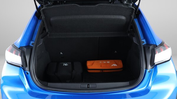 Used Peugeot 208 2021 for sale - 76306480: Photo 18